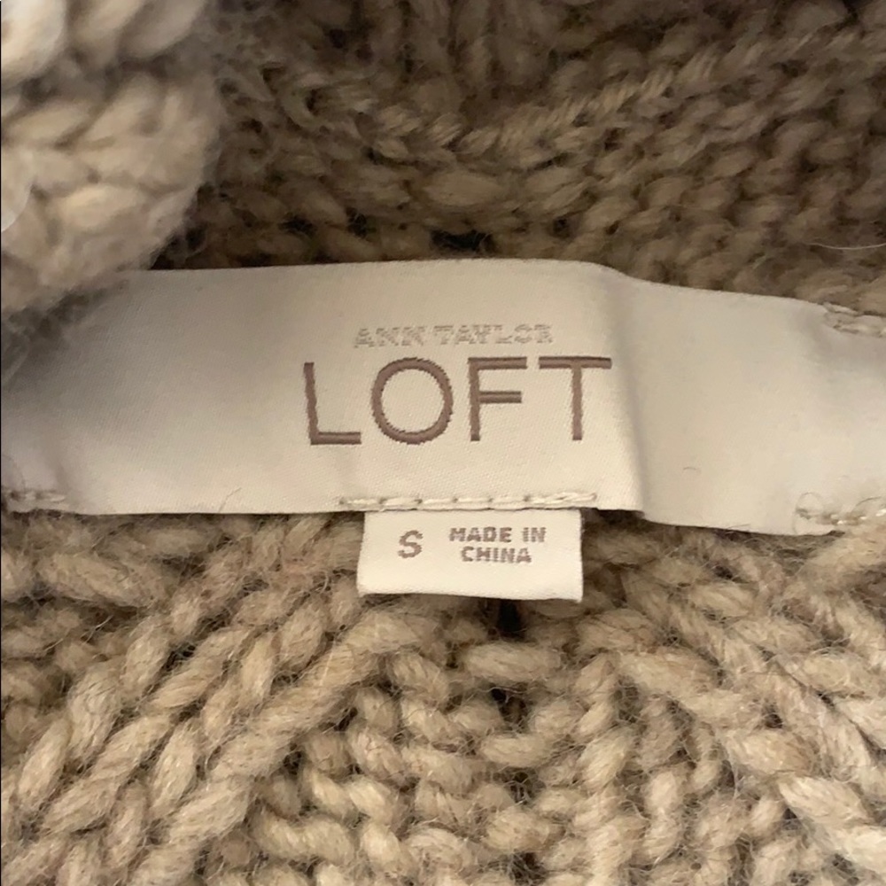 Sweater - Picture 3 of 5